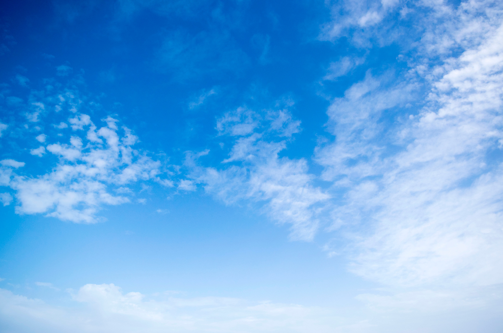 イメージ画像、青い空